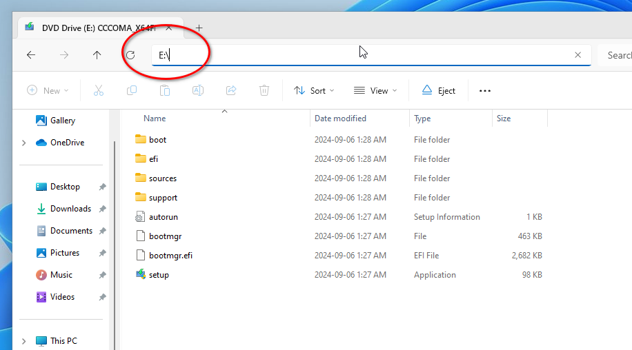 Windows 11 Installer ISO mounted in Explorer